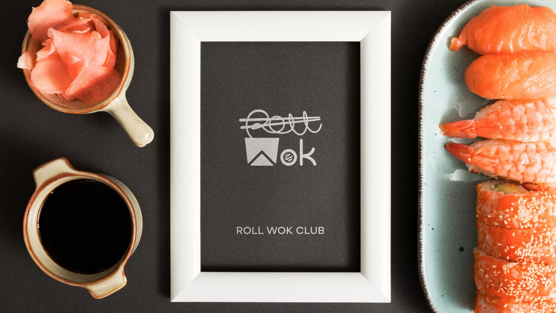 Разработка логотипа суши-бара «Roll Wok Club» в Лахденпохье